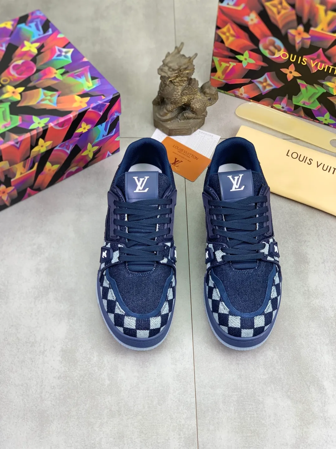 Men's men's shoes 💰P542 new style 💶[LOUIS VUITTON] (original order) new style 🍀LV Louis Vuitton *——LV classic trendy shoes! Made of imported original cowhide and water-dyed cowhide lining. The latest original wear-resistant rubber combination outsole! High quality products! Multiple colors available, code number: 38-46